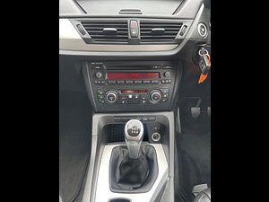 BMW X1 thumbnail