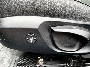 BMW X1 thumbnail