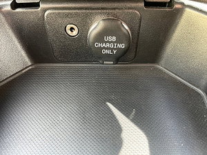 Ford Transit Courier thumbnail