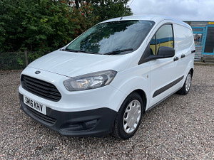 Ford Transit Courier thumbnail