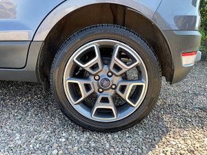 Ford EcoSport thumbnail