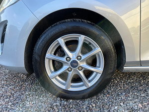 Ford Fiesta thumbnail