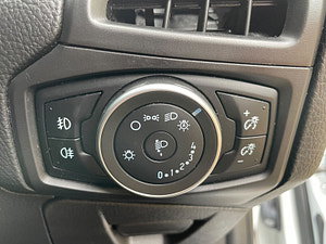 Ford Focus thumbnail