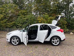Ford Focus thumbnail