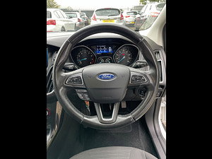Ford Focus thumbnail