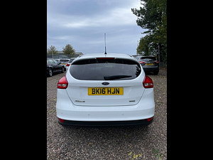 Ford Focus thumbnail