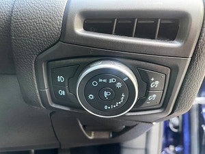 Ford Focus thumbnail