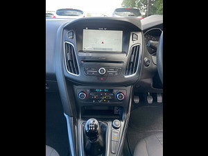 Ford Focus thumbnail