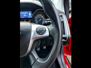 Ford Focus thumbnail