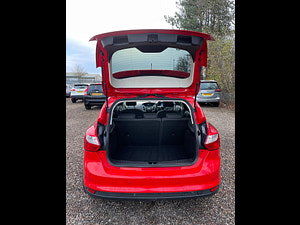 Ford Focus thumbnail