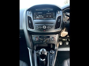 Ford Focus thumbnail
