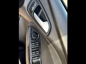Ford Focus thumbnail