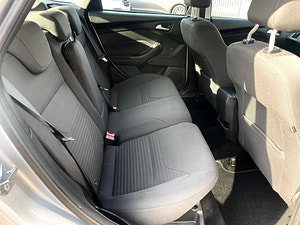 Ford Focus thumbnail