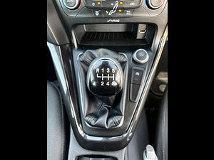 Ford Focus thumbnail