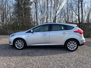 Ford Focus thumbnail