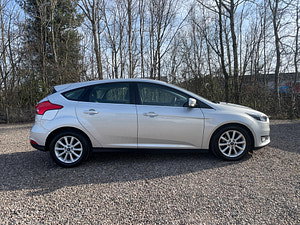 Ford Focus thumbnail