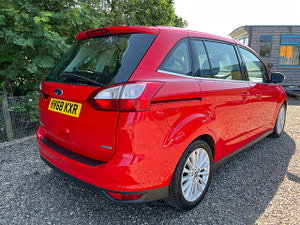 Ford Grand C-Max thumbnail