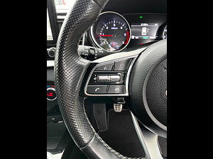 Kia Ceed thumbnail