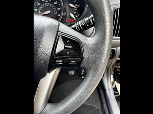 Kia Rio thumbnail