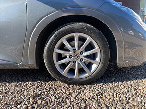 Honda Civic thumbnail