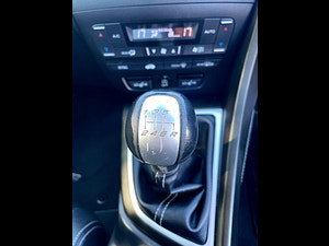 Honda Civic thumbnail