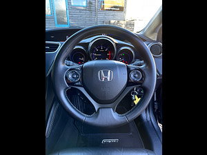 Honda Civic thumbnail