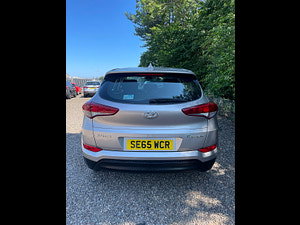 Hyundai Tucson thumbnail