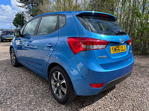 Hyundai IX20 thumbnail