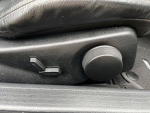 Mercedes-Benz E Class thumbnail