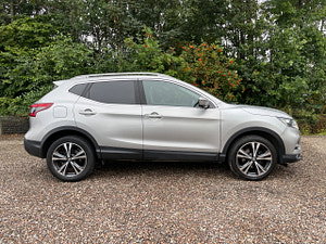 Nissan Qashqai thumbnail