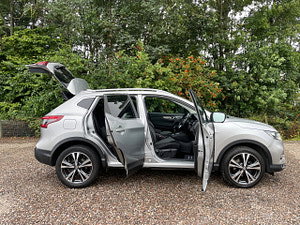 Nissan Qashqai thumbnail