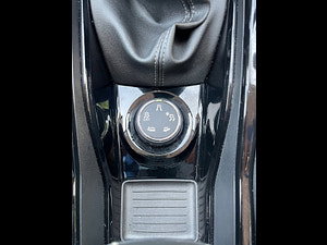 Peugeot 2008 thumbnail
