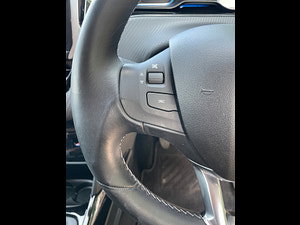 Peugeot 2008 thumbnail