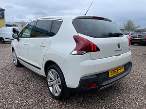 Peugeot 3008 thumbnail