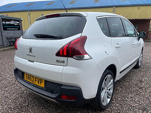 Peugeot 3008 thumbnail