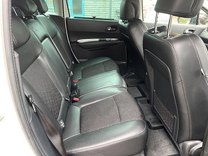 Peugeot 3008 thumbnail