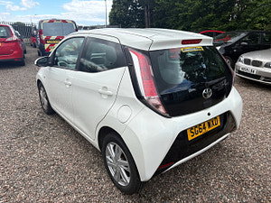 Toyota Aygo thumbnail