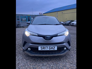 Toyota C-HR thumbnail
