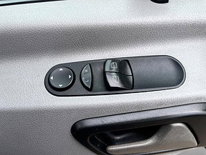 Volkswagen Crafter thumbnail
