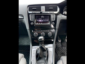 Volkswagen Golf thumbnail