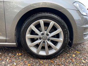 Volkswagen Golf thumbnail