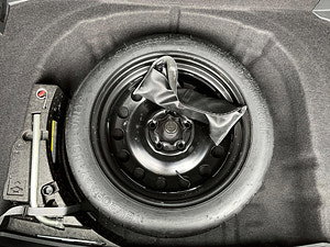 Volkswagen Golf SV thumbnail