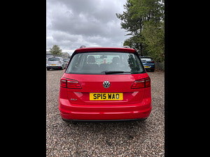 Volkswagen Golf SV thumbnail