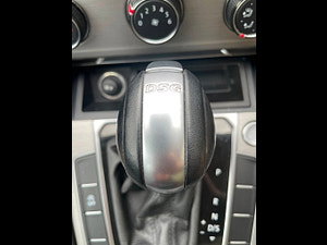Volkswagen Passat thumbnail
