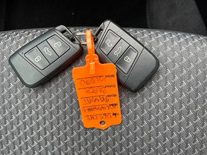 Volkswagen Passat thumbnail
