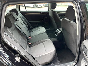 Volkswagen Passat thumbnail