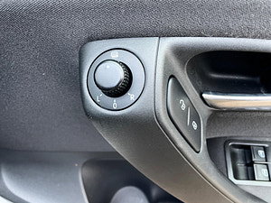 Volkswagen Polo thumbnail