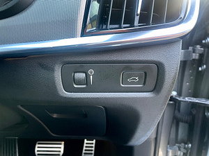 Volvo S90 thumbnail