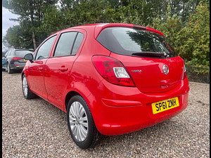 Vauxhall Corsa thumbnail