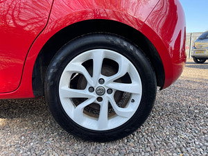 Vauxhall Corsa thumbnail